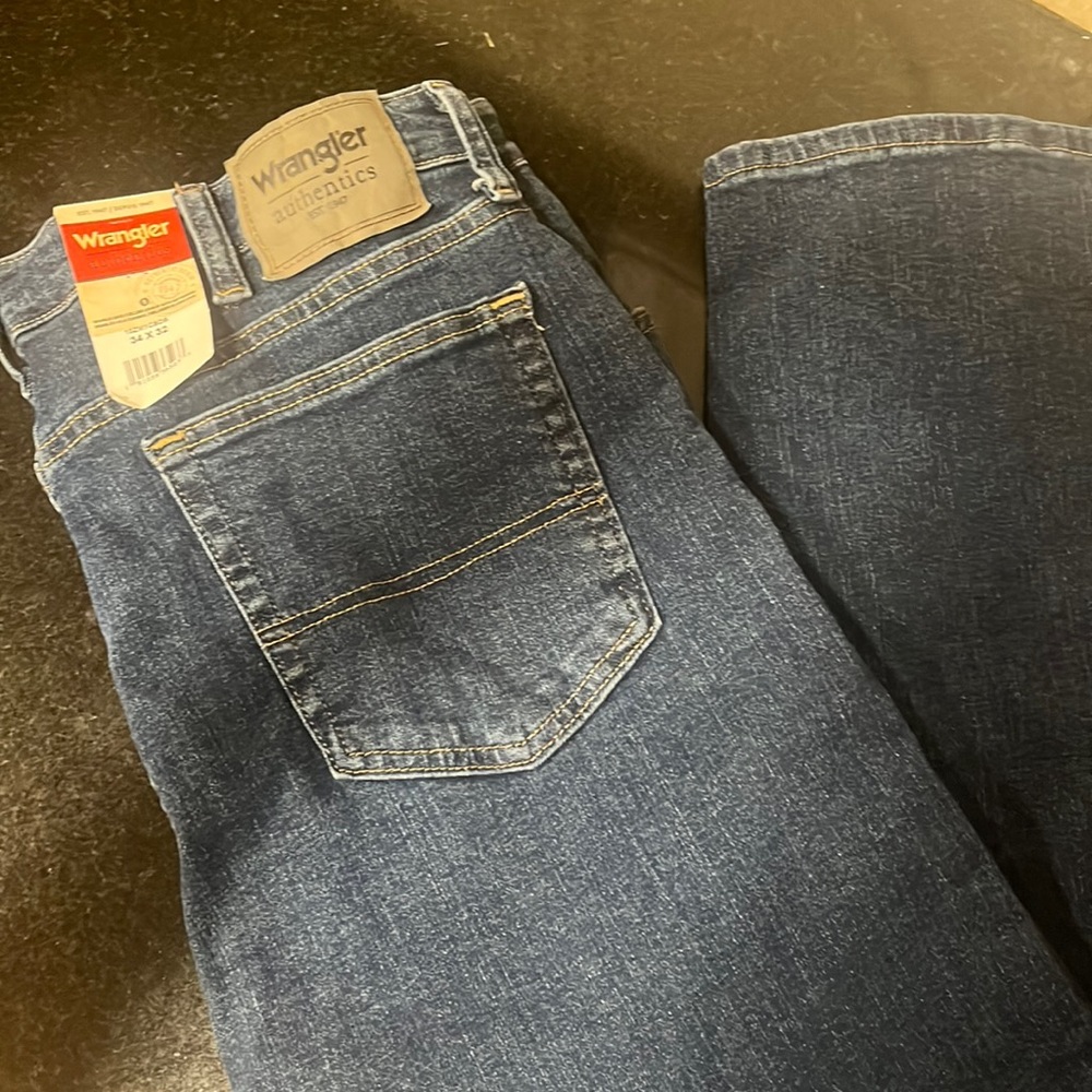 mens wrangler jeans